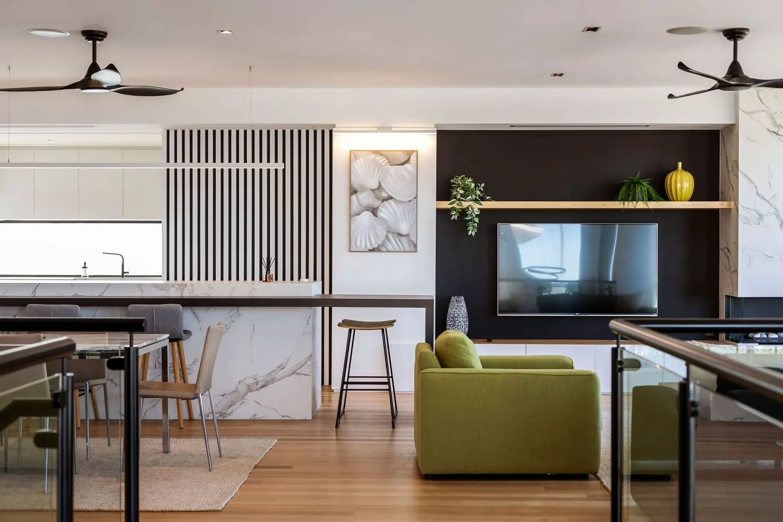 Preview shot of kitchen at Henley Beach South property rental
